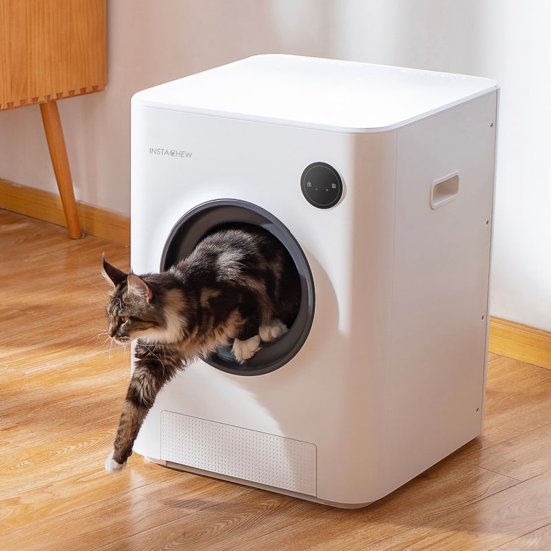 Instachew Purrclean Automatic Self-Cleaning Cat Litter Box